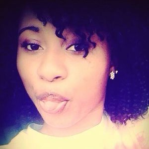 Meet your Posher, Tanesha